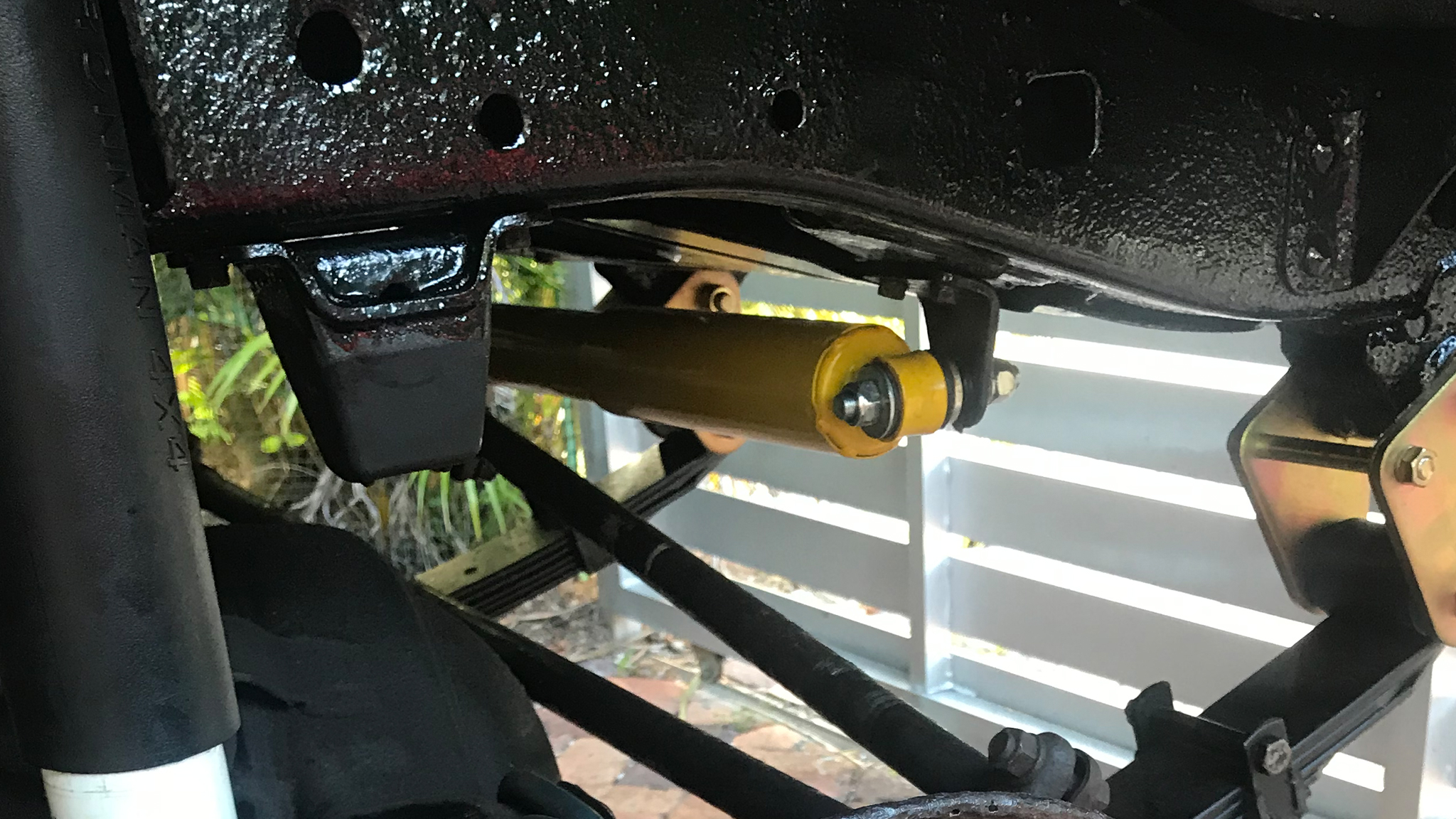 Dobinsons Steering Damper to suit Toyota Landcruiser 60/70/80/105 Seri